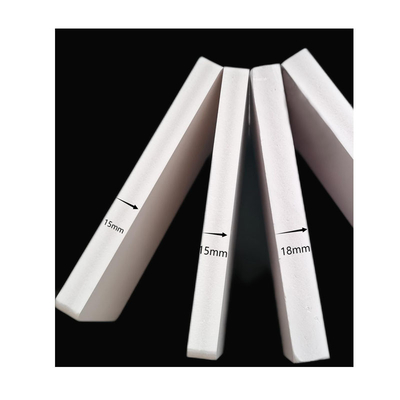 Surface lisse Celuka 3 mm 4 mm 5 mm Pvc Foam Board Gratuit Pour la publicité