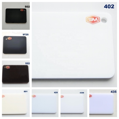 Épaisseur et taille personnalisées feuille de plastique acrylique colorée pour diverses applications