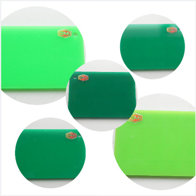 Plaque de plastique acrylique de couleur coulée personnalisée pour les différentes exigences du client