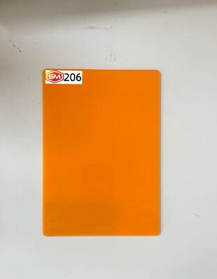 Plaque en acrylique coulé orange vif de 20 mm d'épaisseur, panneau résistant aux rayures pour la conception de présentoirs de vente au détail