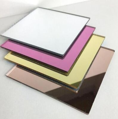 1 mm-5 mm feuille acrylique miroir à haute clarté à sens unique décoratif grande taille pour la décoration intérieure