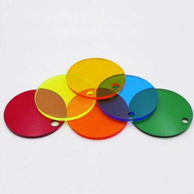Fourniture en vrac de feuilles d'acrylique colorées pour usine de transformation
