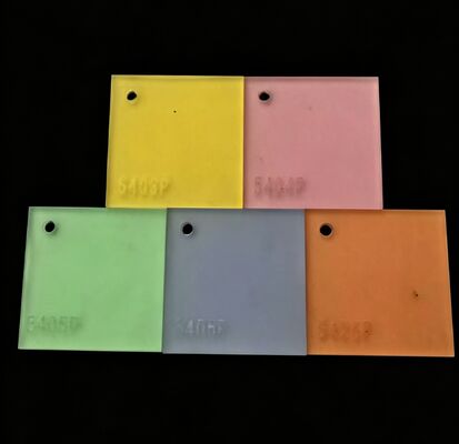 Fourniture du fabricant de feuilles acryliques givrées traitées sur mesure